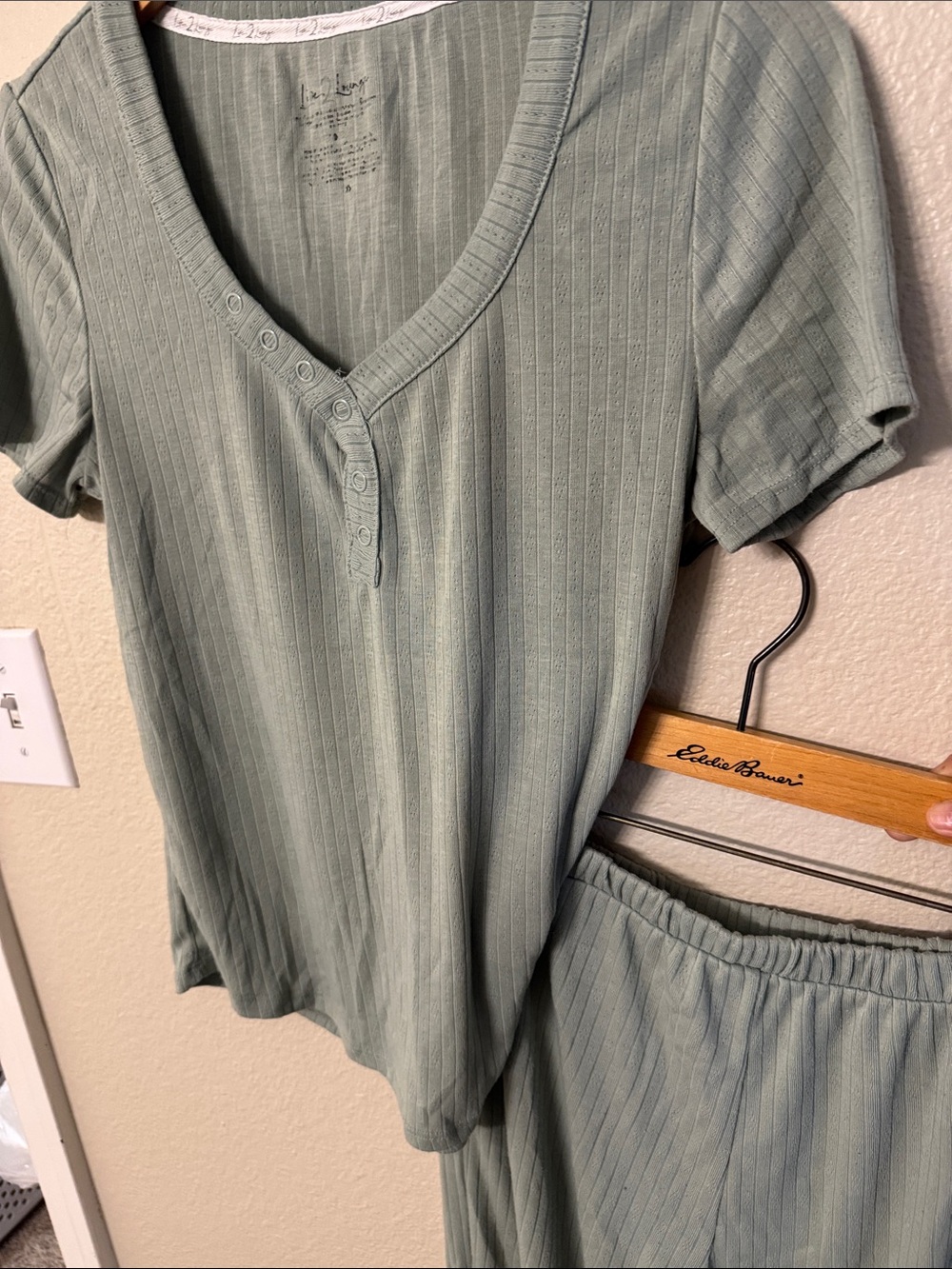 Ribbed Short-Sleeve Pajama Set in Light Sage - Unbranded - Picture 3 of 4